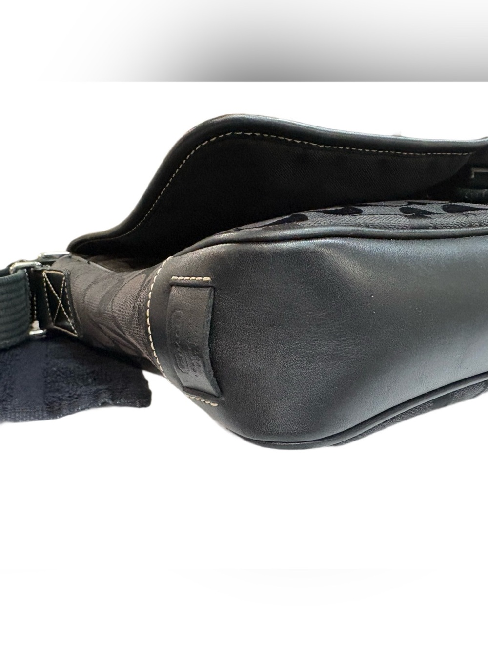 Coach 2001 Transatlantic Black Field Messenger Bag C1R-5229 - Picture 15 of 15